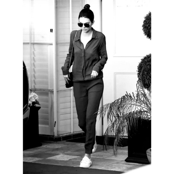 Monrow Black Crepe Jumpsuit Revolve - Picture 1 of 16